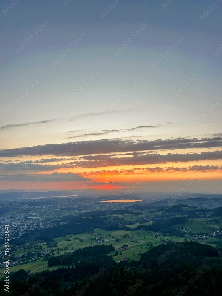 Fototapeta premium Amazing sunset in the Swiss mountains