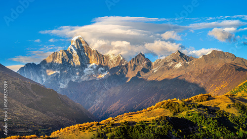 Canvas Print Aerial shots of Siguniangshan, Sichuan in China.