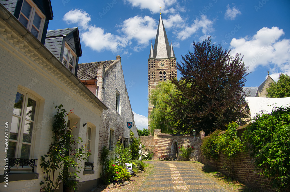 Fototapeta premium Das weisse Dorf Thorn in den Niederlanden