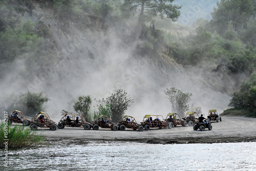 Wallpaper Mural safari tour with buggy vehicles Torontodigital.ca