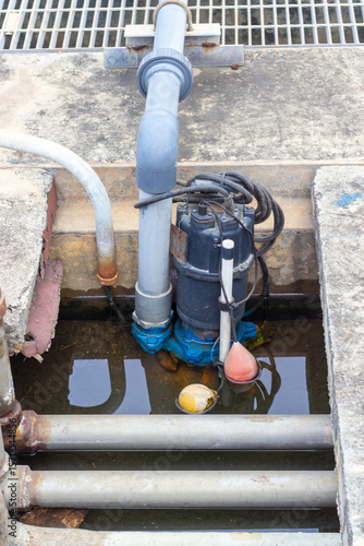Submersible Pump in Drainage Pit System