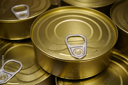 Yellow metal closed tin cans