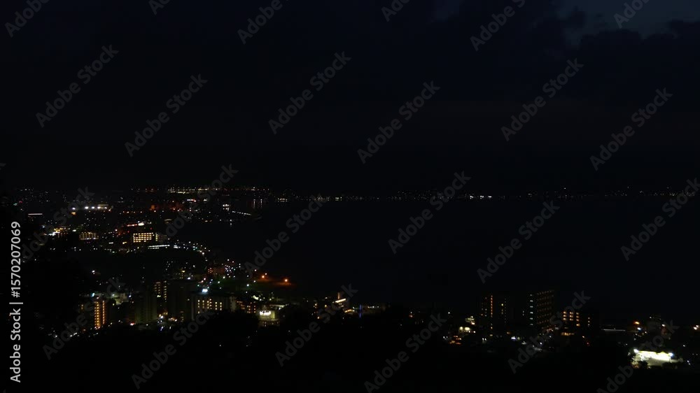 立石公園から眺めた諏訪湖の夜景 立石公園から眺めた諏訪湖の夜景