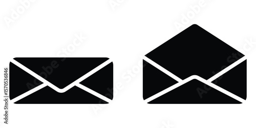 Envelopes icon set. Open and close envelope, ideal for UI design, email apps, and contact forms.