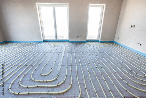 Cuadro en lienzo In einem Neubau sind die Heizschlangen  für eine Fußbodenheizung verlegt