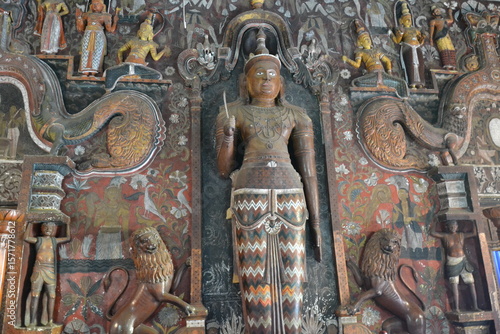 Peinture murale sur un mur du  temple de Kelaniya, à Colombo, au Sri Lanka.