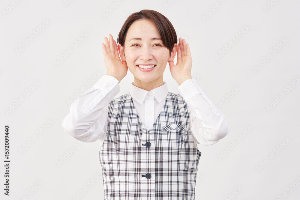 女性 事務員 聞くジェスチャー 白背景 女性 事務員 聞くジェスチャー 白背景