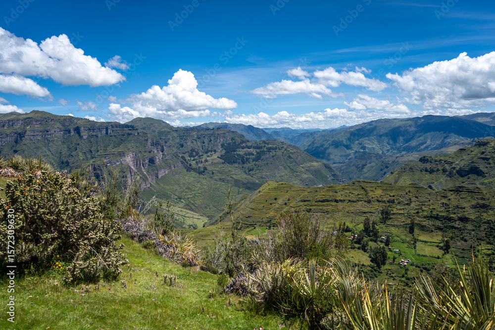 Fototapeta premium Rugged Rock Formations in the Andean Mountains at Waqrapukara, Peru