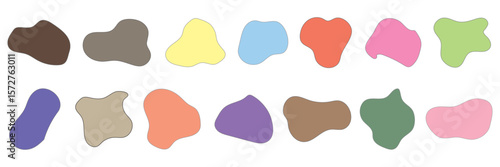 Blob shape organic set. Fluid cooler blob shape vector for abstract design.Irregular random minimal blob form. Abstract watery forms template. Organic blobs set icon on transparent background. Se .