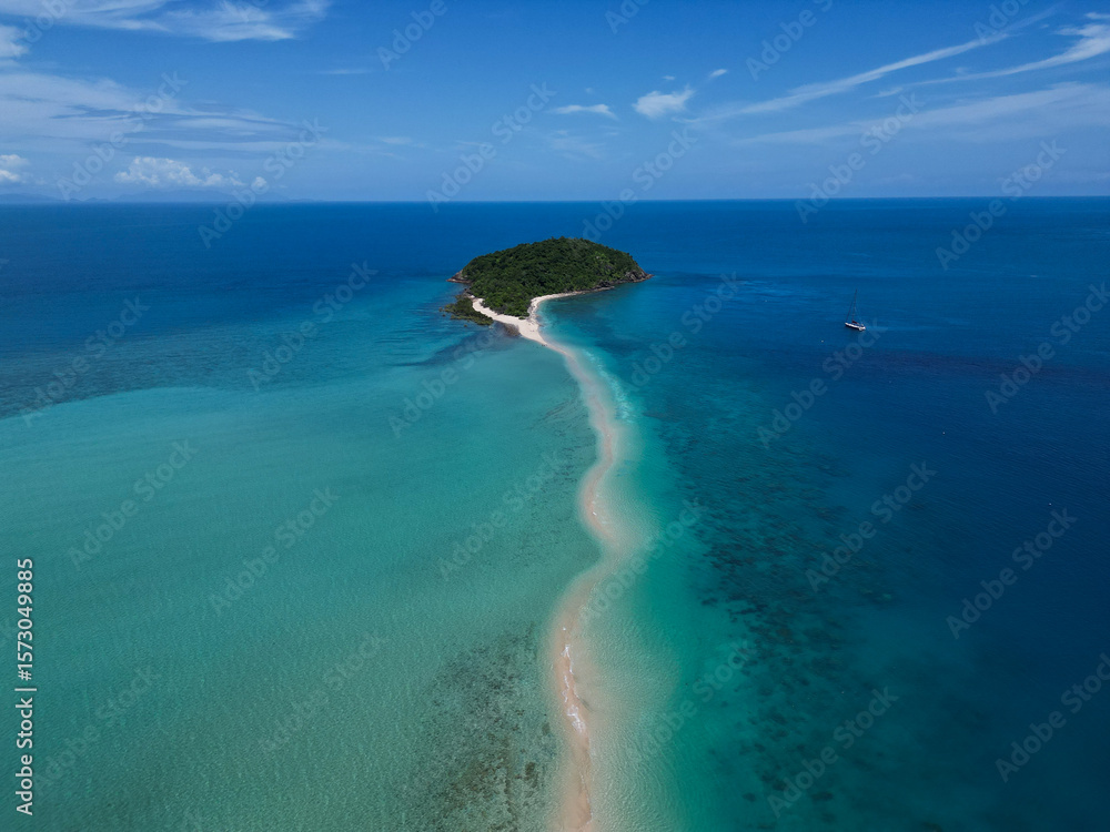 Obraz premium Aerial view of coastline