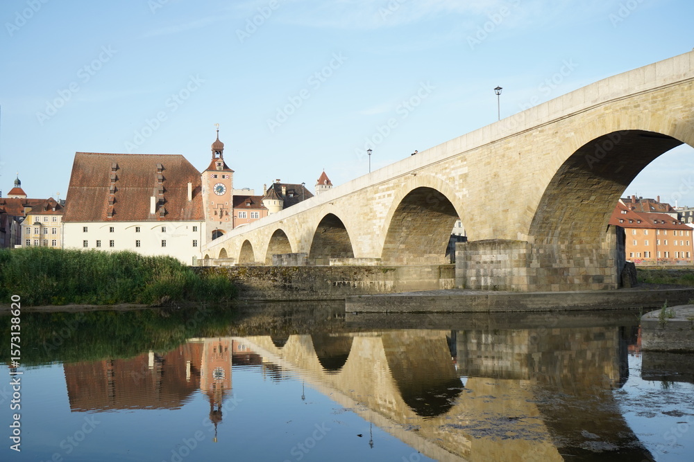 Obraz premium bridge over the river