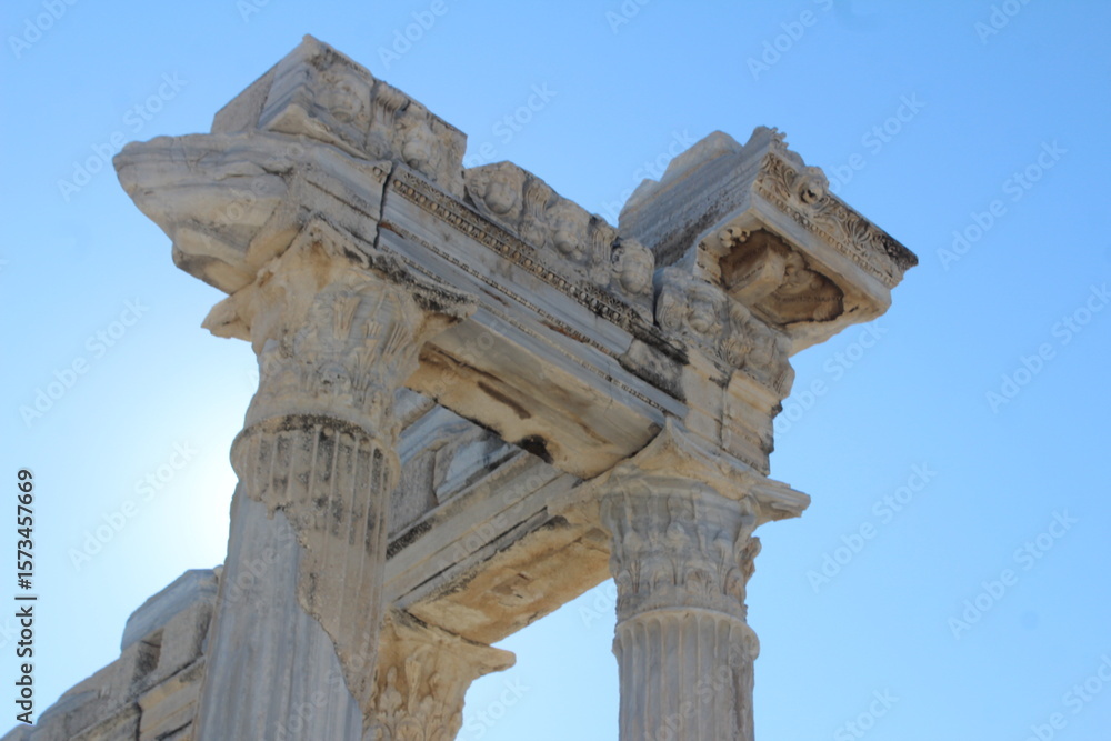 Fototapeta premium ancient greek temple