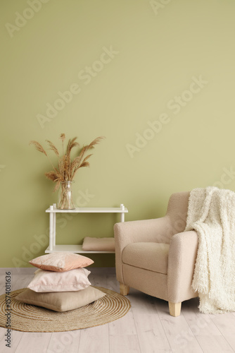 Cozy living room interior w...