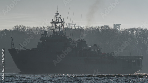 Photos WARSHIP - The Polish Navy ship ORP X.Czernicki is heading to sea