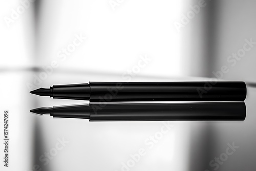 Wallpaper Mural a sleek black eyeliner Torontodigital.ca