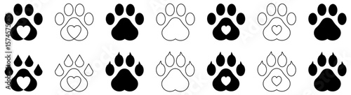 Pet paw editable stroke. footprints Pet paw, Heart with pet paw print dog cat icon, vector illustration