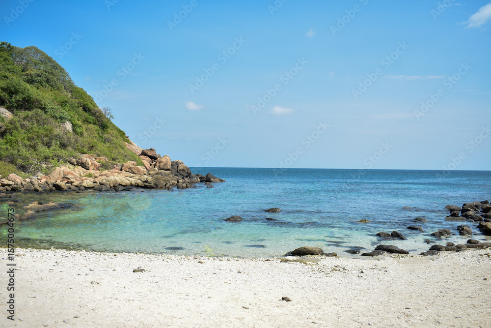 Fototapeta premium Pigeon Island National Park, Trincomalee, Sri Lanka.