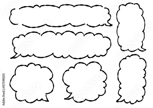 手書きの吹き出しイラストセット、シンプル、吹き出し