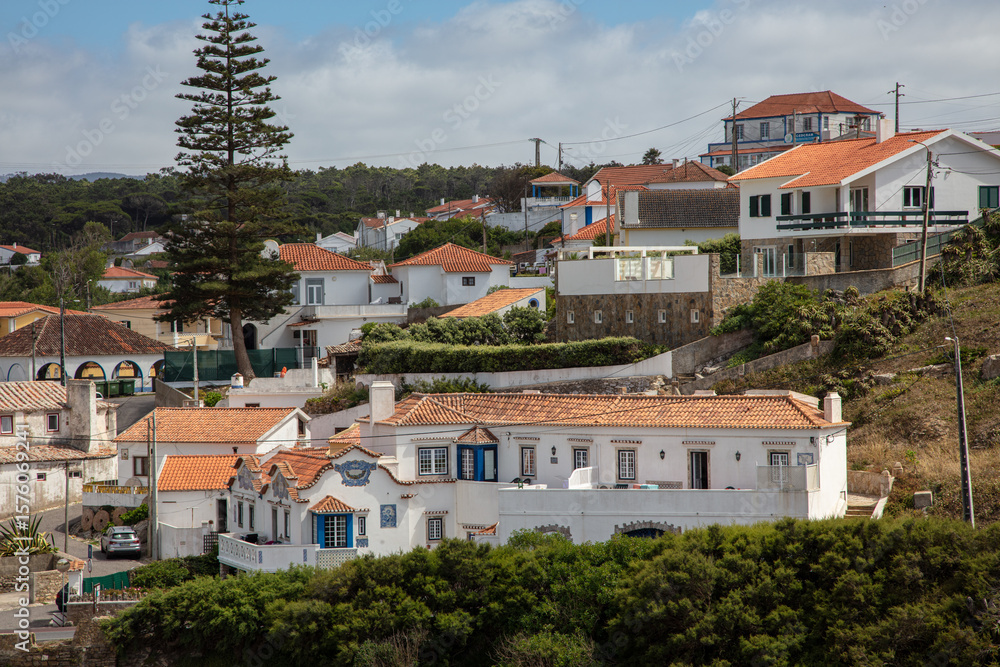 Obraz premium Azenhas do Mar Coastal Village, Portugal