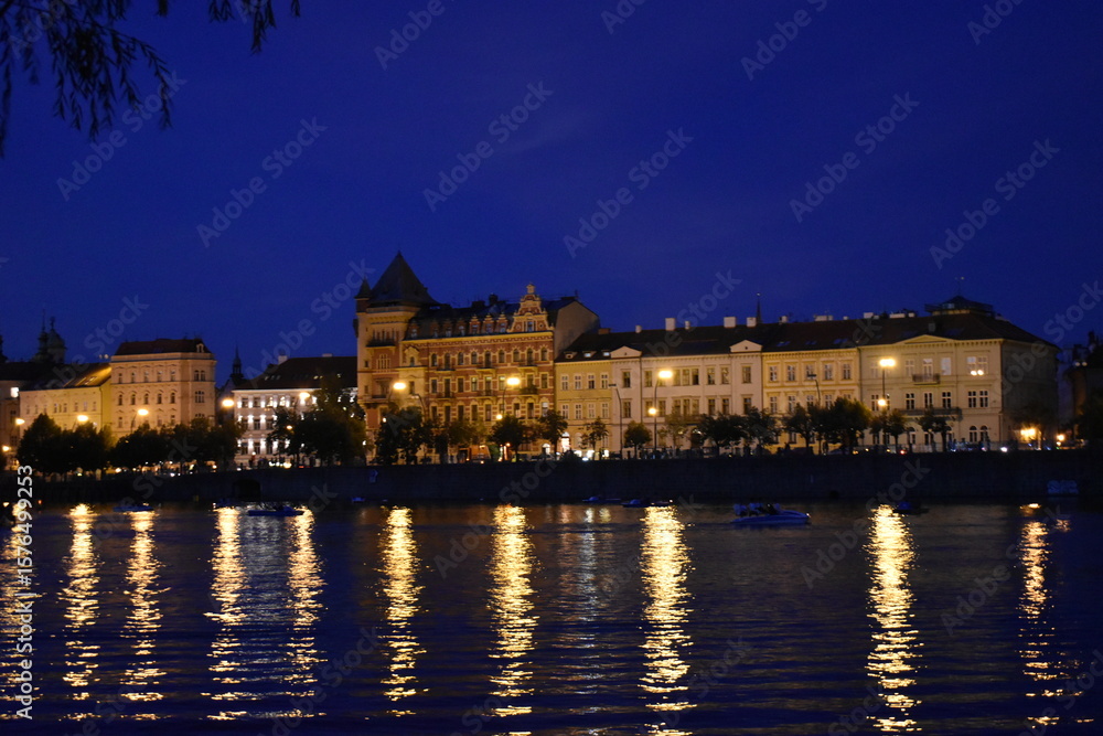 Naklejka premium prague at night