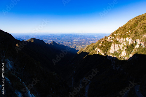 Serra do Rio do Rastro.
Mirante da Serra. Bom Jardim da Serra.
Serra Catarinense. Serra Brasileira. Serra Gaúcha. 