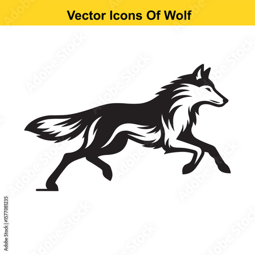 Walking Wolf Vector Silhouette – Wild Animal in Motion for Nature and Outdoor Designs