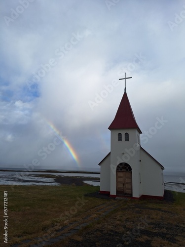 Icelandic roads cross lava fields, glaciers, and fjords—offering endless views and scenic solitude in every direction.