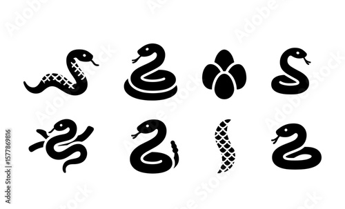 Black simple snake icons: reptile silhouettes and patterns for design