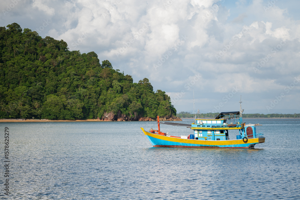 Fototapeta premium fishing boats on the beach