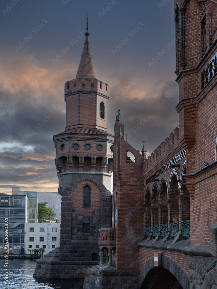 Fototapeta premium Oberbaumbrücke Berlin
