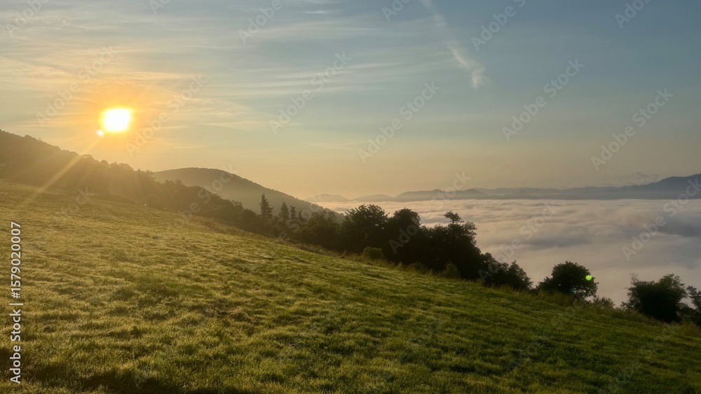 Fototapeta premium sunset in the mountains