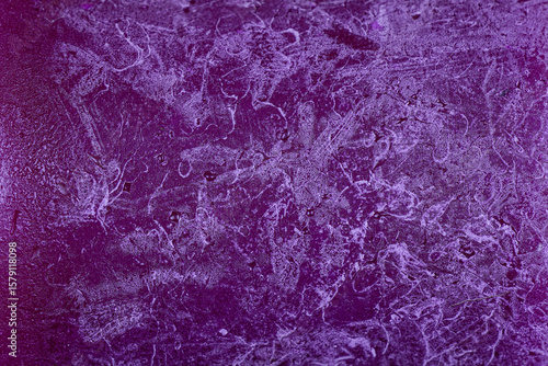 Violette Wachstextur mit Glanz