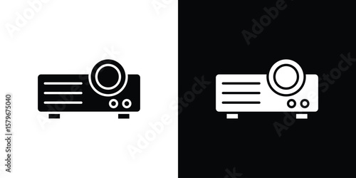 Foto Projector icon Flat Solid Style in black and white colors