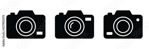 Camera icon set. photo camera icon. Photo camera in flat style. vector isolated on white background.