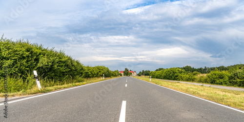 Foto Straße zwischen Neukirch/Lausitz und Tautewalde in der Oberlausitz