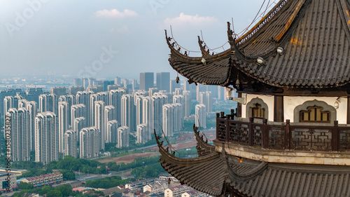 фотографія The scenery of Lingfeng Tower on the hillock