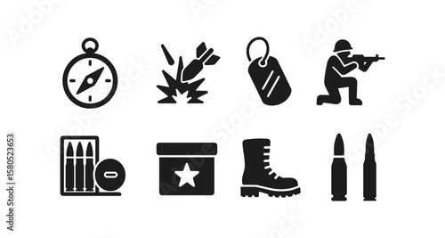 Military, warfare solid icon set. tactical, combat symbols solid collection