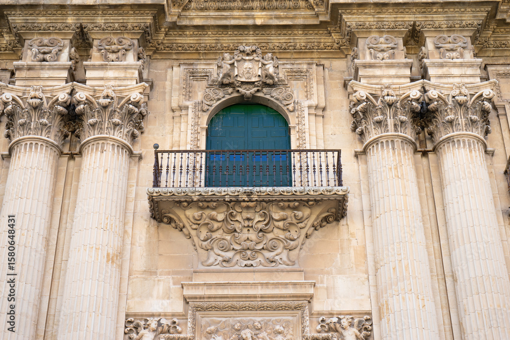 Obraz premium Exploring the intricate architectural details of Santa Iglesia Catedral in Jaen, Andalucia, Spain