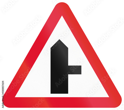 Chinese road warning sign used only in Hong Kong - Side road on the right ahead