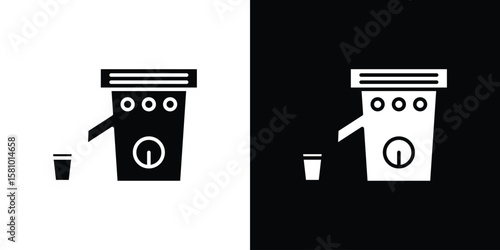 Cold pressed juicer icon symbol. Simple, flat design for web and mobile app