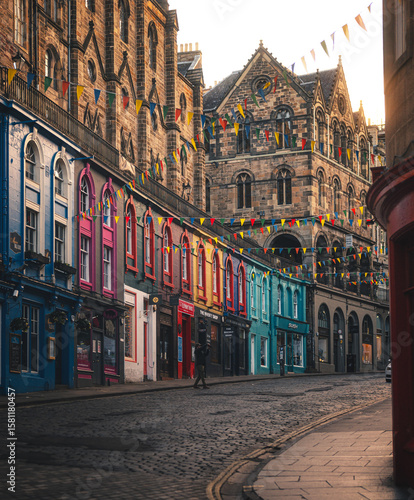 Victoria Street in Edinburgh – Colourful Historic Street in the Old Town