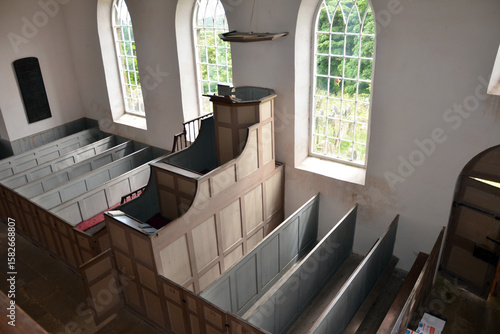 Φωτογραφία interior of St Stephen's Church, Fylingdales. North Yorkshire