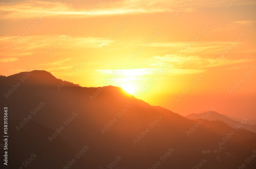 Fototapeta premium sunset over the mountains