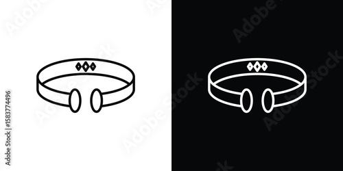 Bracelet icon in outline style. Vector.