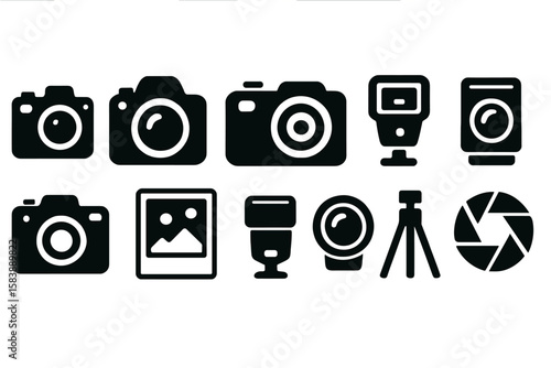Thin line photo and video set icons, including photography, photo camera, and diaphragm icons, presented as a vector illustration