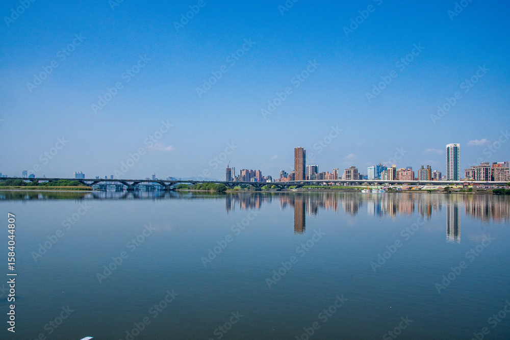 Naklejka premium city skyline