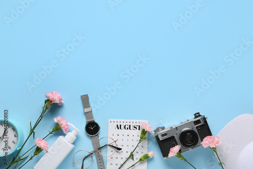 Calendar with photo camera,...