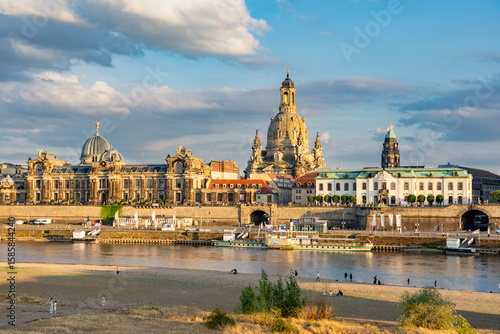Altstadt Dresden Frauenkirche Akademie der Bildenden Künste Brühlsche Terrasse Sachsen Deutschland