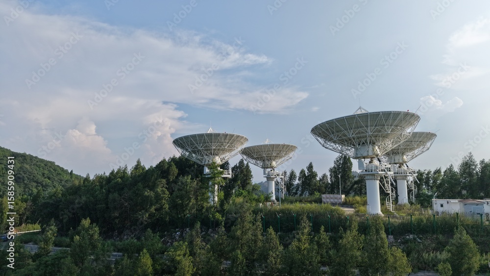 Fototapeta premium Distributed radar celestial measurement instrument on the mountaintop