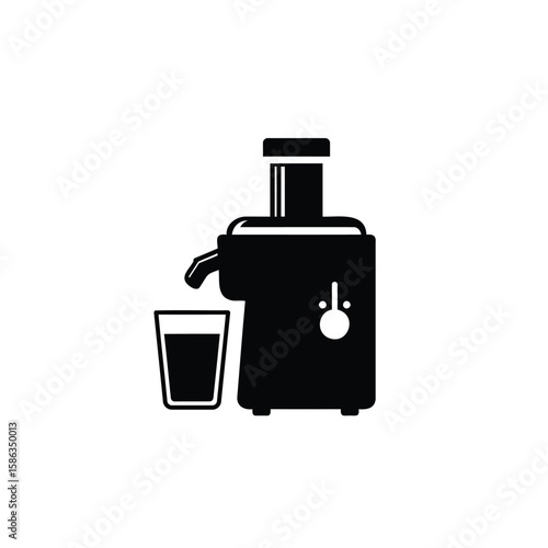 Minimalist Juicer Illustration Fresh Beverage Preparation Equipment, Kitchen Appliance, and Healthy Lifestyle Concept 